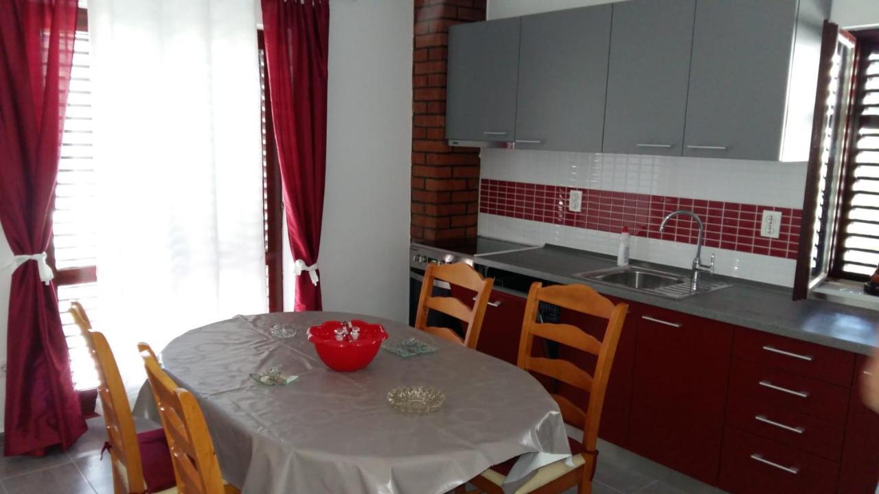 Apartmani Slavica Makarska Eksteriør bilde